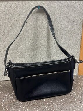 Villager by Liz Claiborne Black Leather Shoulder Bag with Contrast Stitching